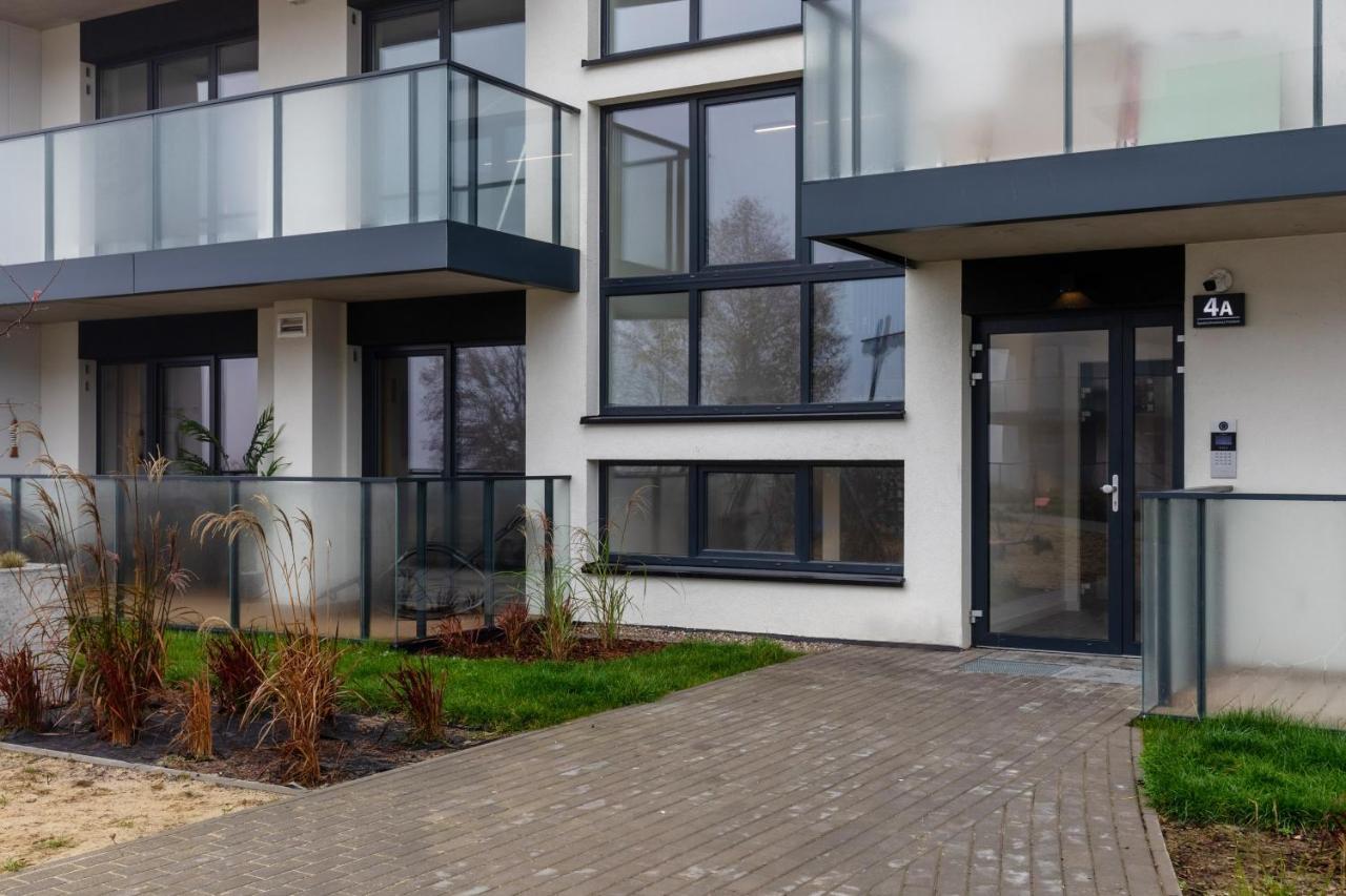 Wellness Resort Apartments Dziwnow Riverfront By Noclegi Renters Exterior photo