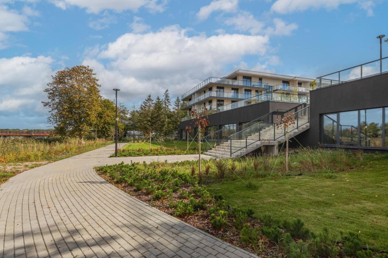 Wellness Resort Apartments Dziwnow Riverfront By Noclegi Renters Exterior photo