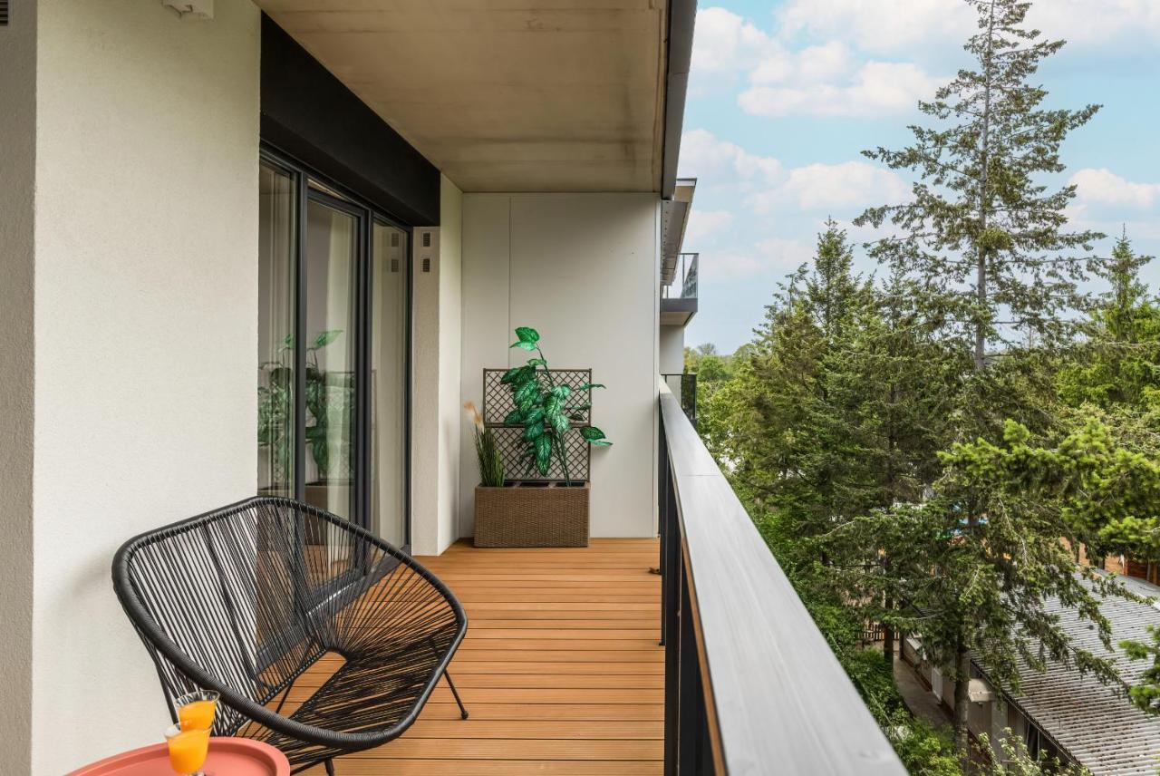 Wellness Resort Apartments Dziwnow Riverfront By Noclegi Renters Exterior photo