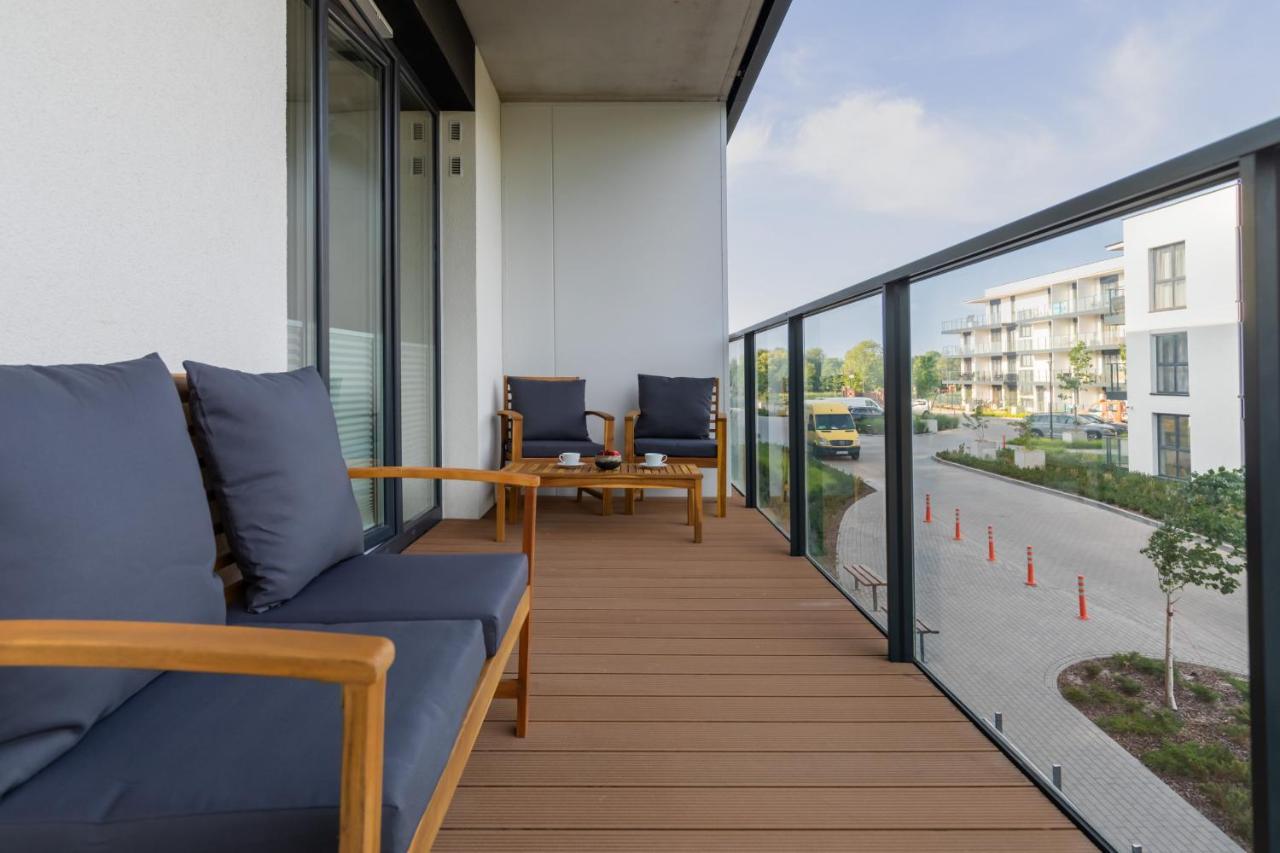 Wellness Resort Apartments Dziwnow Riverfront By Noclegi Renters Exterior photo