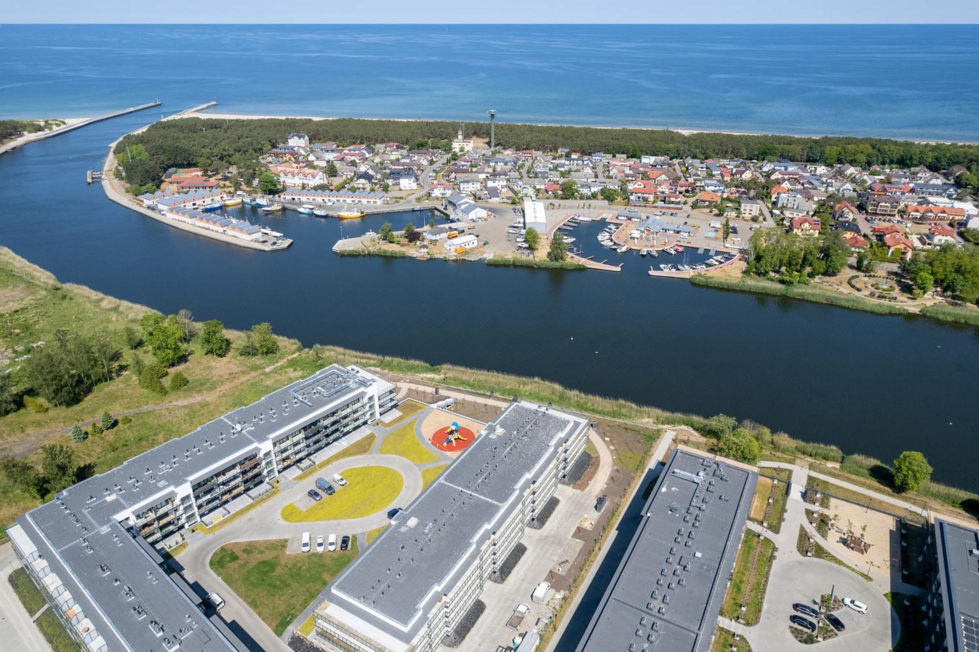 Wellness Resort Apartments Dziwnow Riverfront By Noclegi Renters Exterior photo