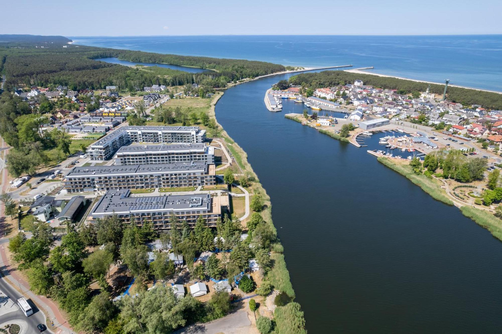 Wellness Resort Apartments Dziwnow Riverfront By Noclegi Renters Exterior photo